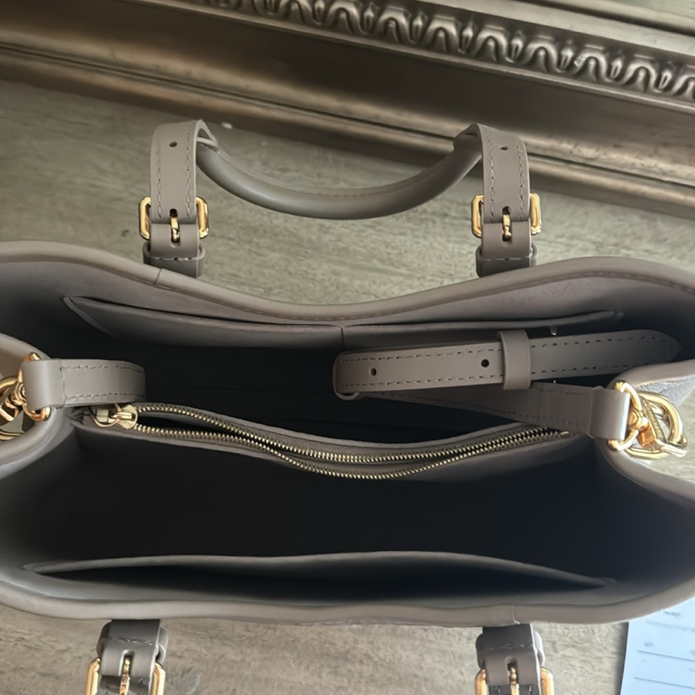 Louis Vuitton bag - Picture 5 of 11